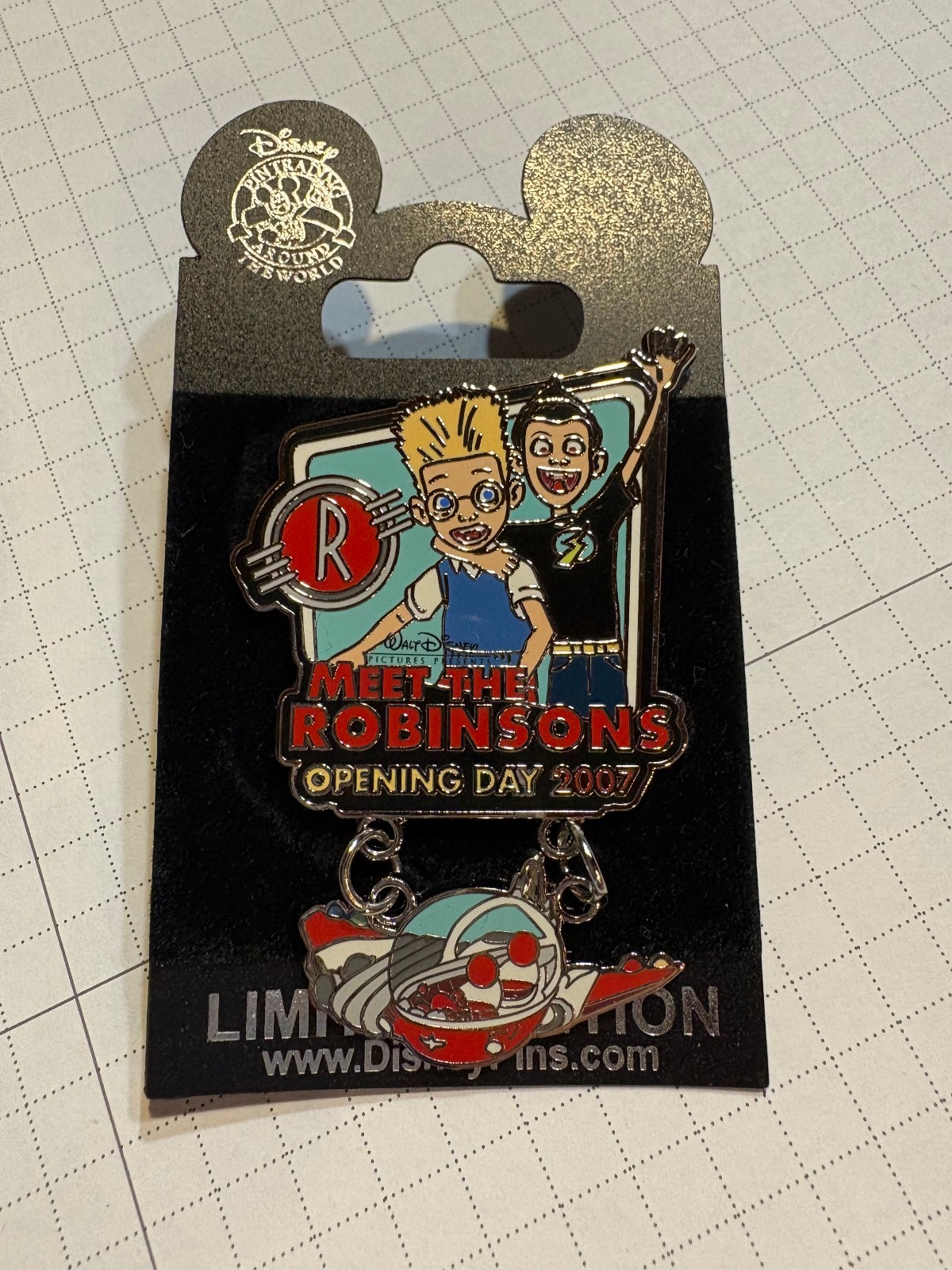 Disney pin Meet the Robinsons Opening Day 2007 LE Dangle