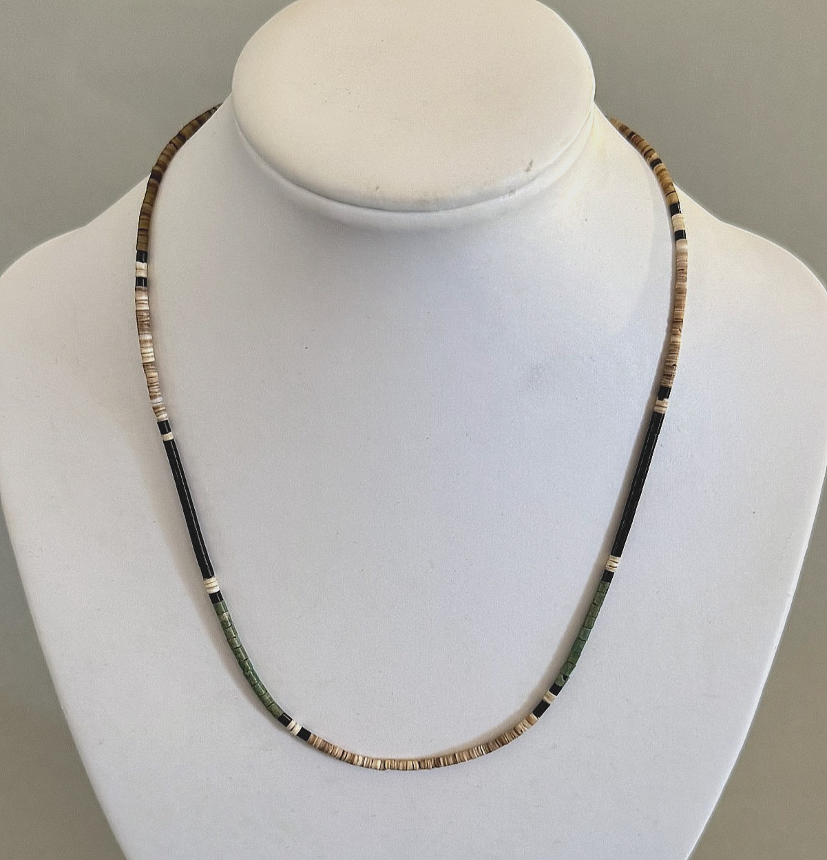 Vintage Santo Domingo Heishi  Necklace Multi Shell And Stones ..Turquoise
