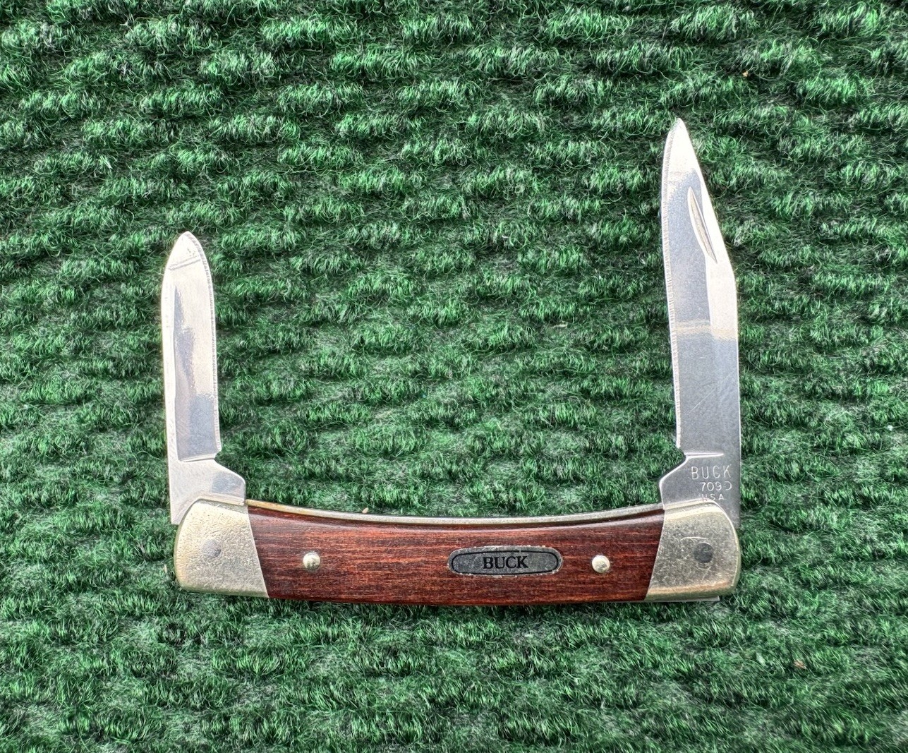 Vintage Buck USA 709 2 Blade Folding Pocketknife