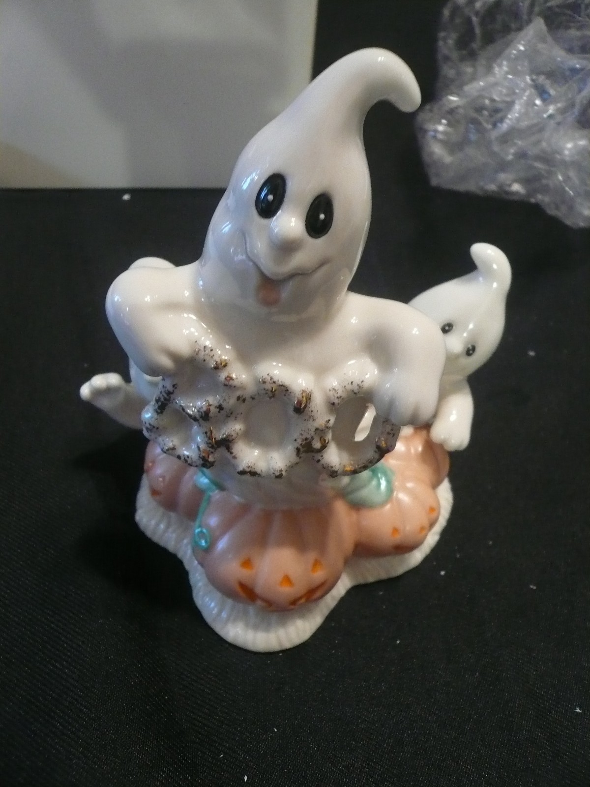 BNIB Lenox 3 Scary Ghosts w 4 Pumpkins Halloween Figurine ...BOO