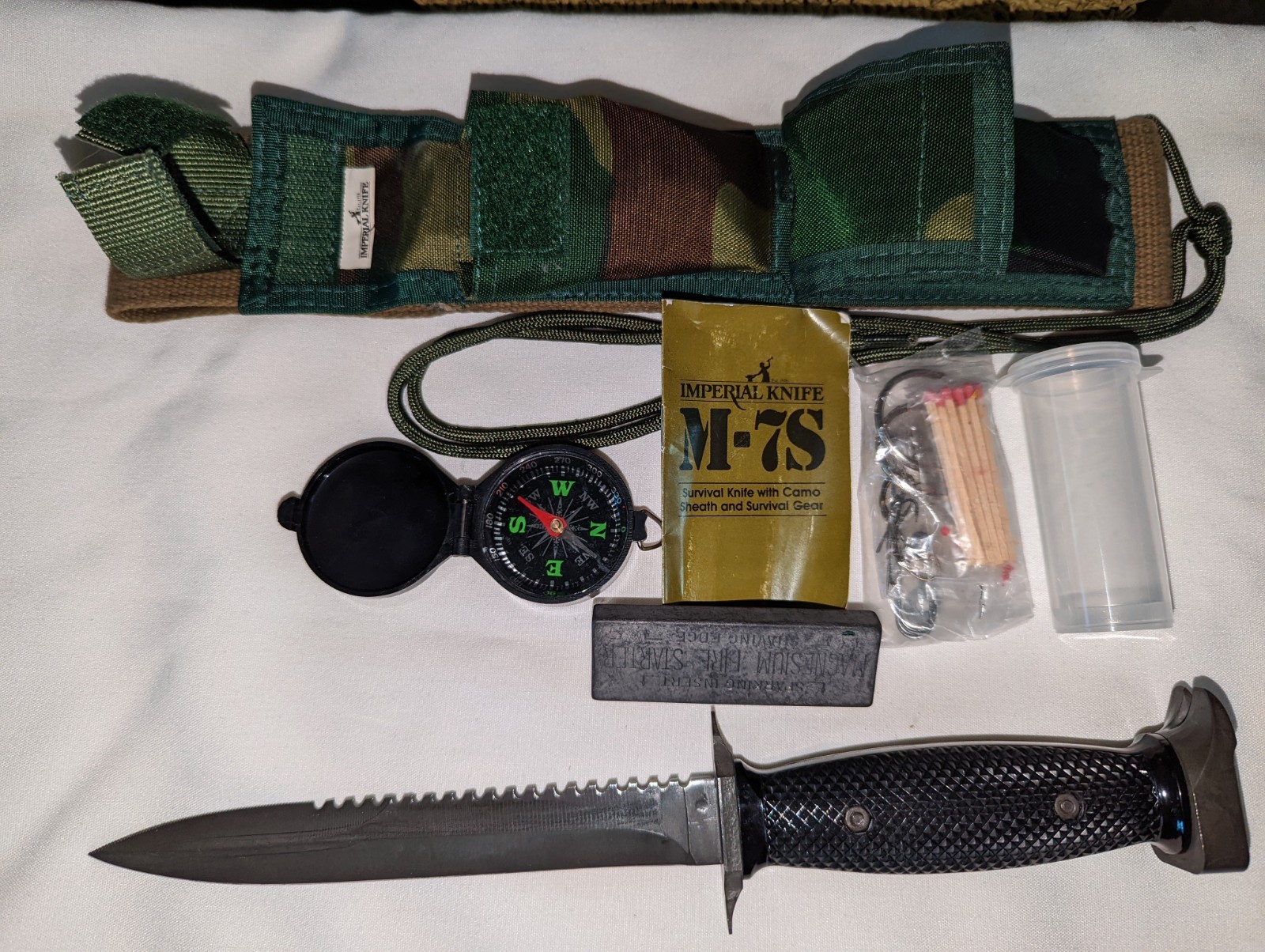 VINTAGE 1975 IMPERIAL M7S SURVIVAL MILITARY SAWBACK KNIFE W/US SHEATH