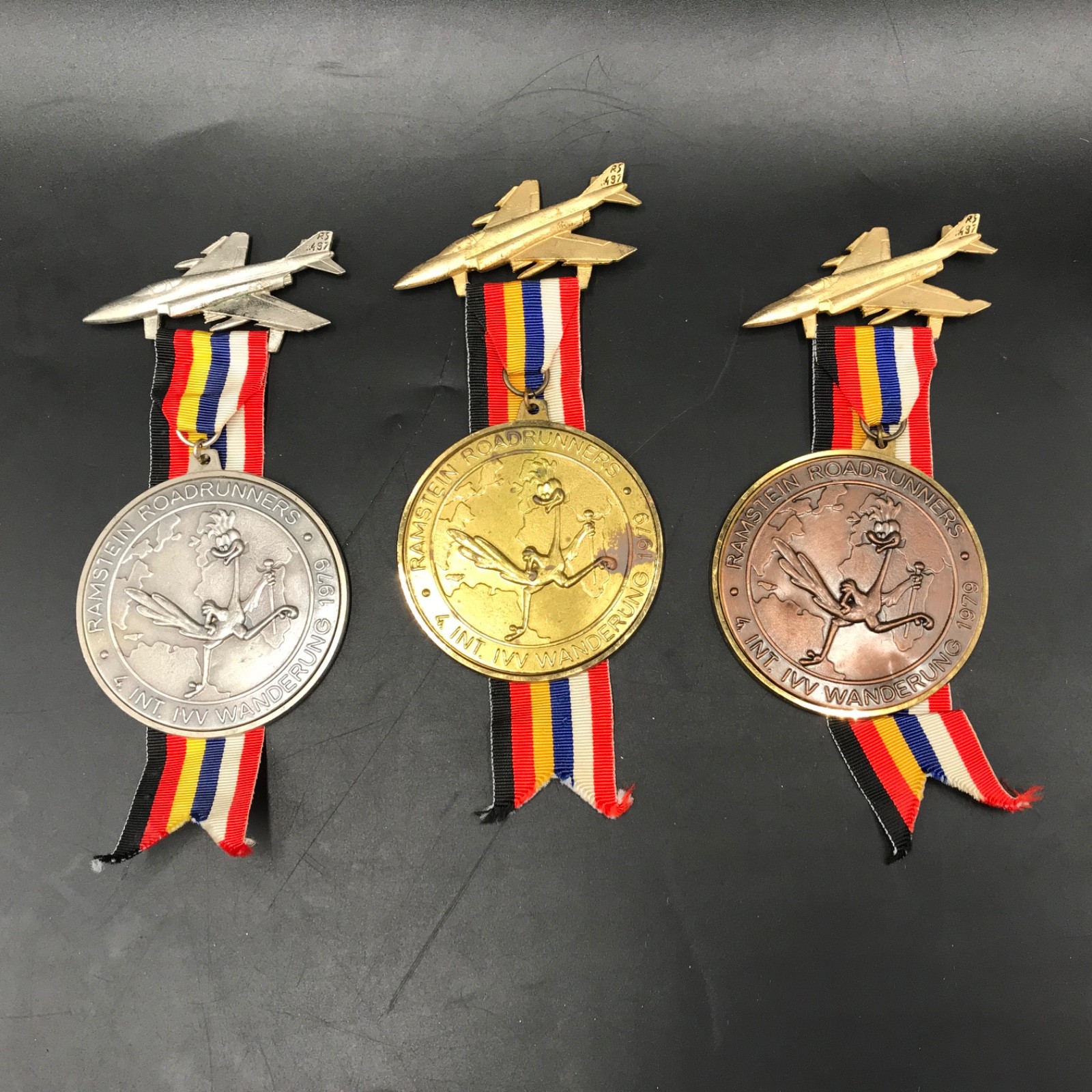 Vintage 4 INT. Wanderung Ramstein Roadrunners 1979 German Metals Pins Lot of 3