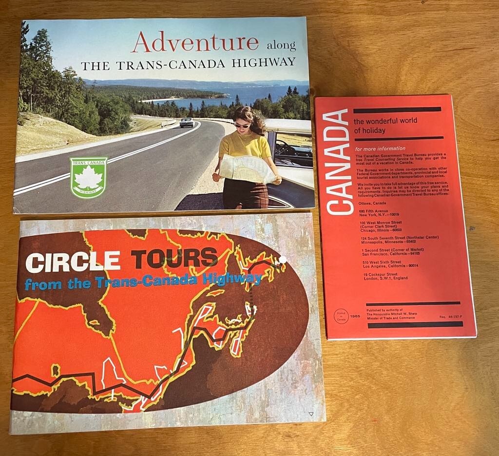 CANADA HIGHWAY ROAD MAP & CANADIAN TRAVEL BOOKLETS 1960s Vintage