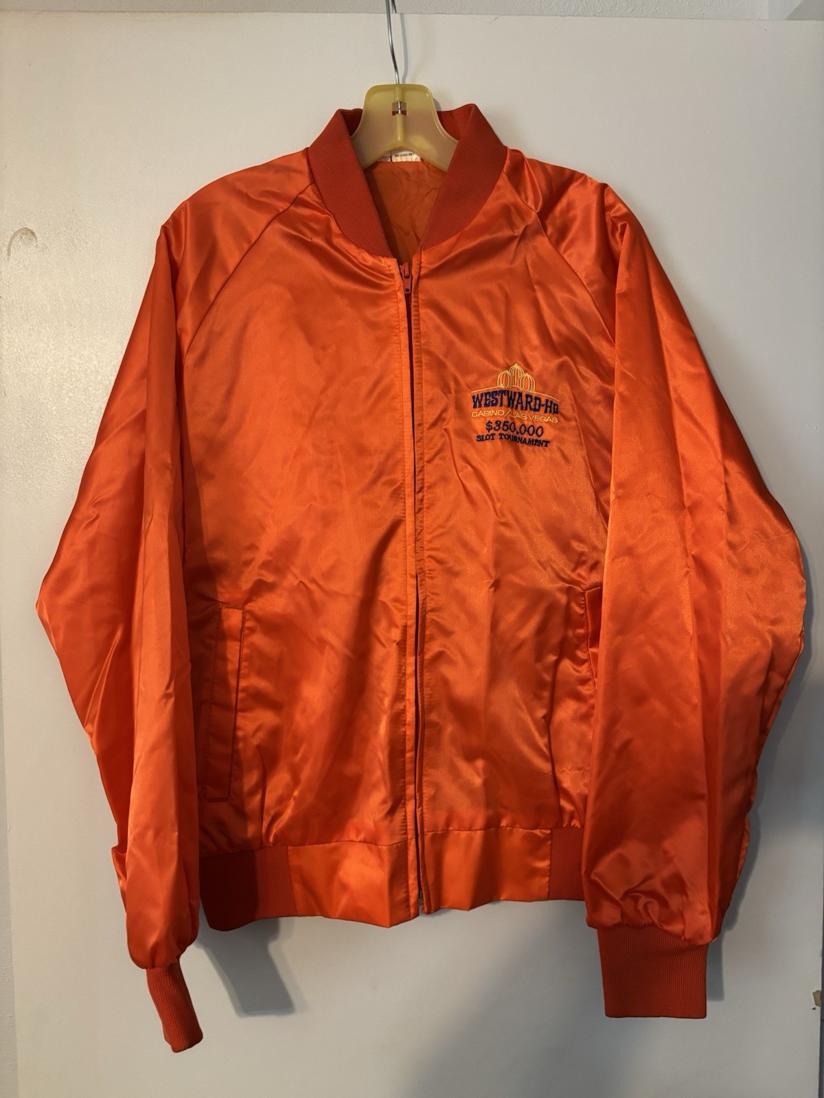 VTG WESTWARD HO CASINO LAS VEGAS $350,000 Slot Tournament RED SATIN JACKET VTG WESTWARD HO CASINO LAS VEGAS $350,000 Slot Tournament RED SATIN JACKET