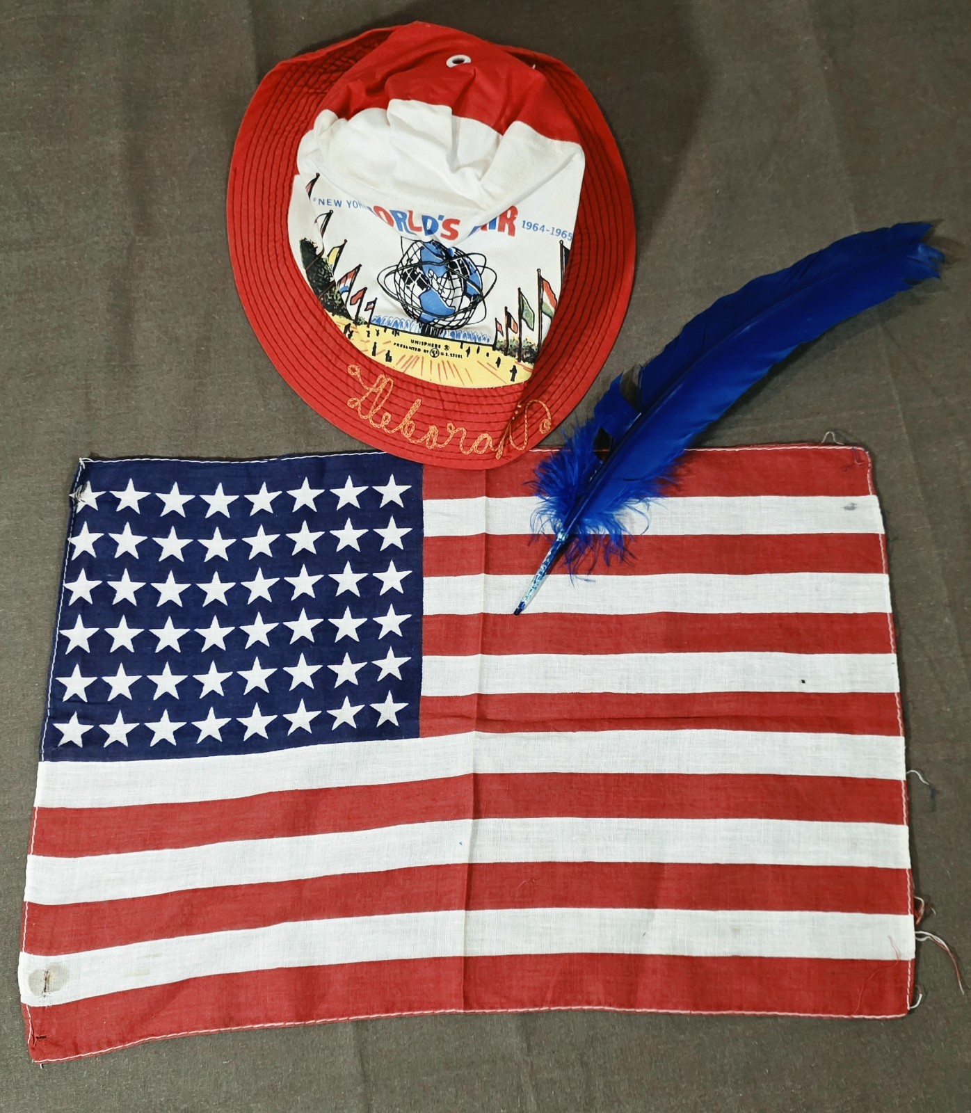 Vintage New York World\'s Fair 1964-65 Child\'s Arlington Hat Embroidered Deborah