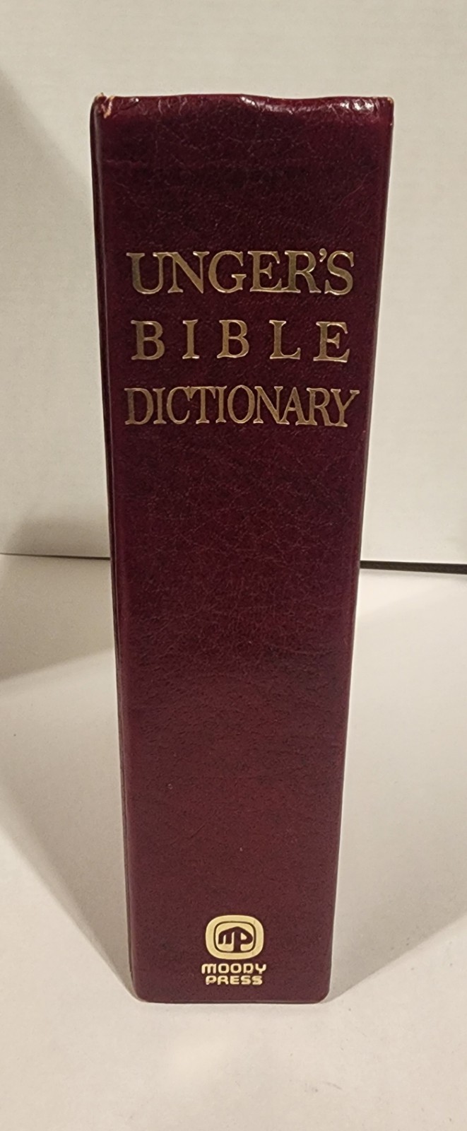 Vintage 1981 Unger's Bible Dictionary Hardcover - Merrill F. Unger (3rd Edition)