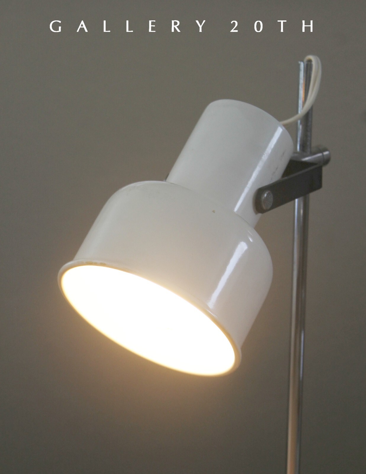 VINTAGE MID CENTURY MODERN ITALIAN ARTICULATING DESK LAMP CHROME SONNEMAN 60\'S