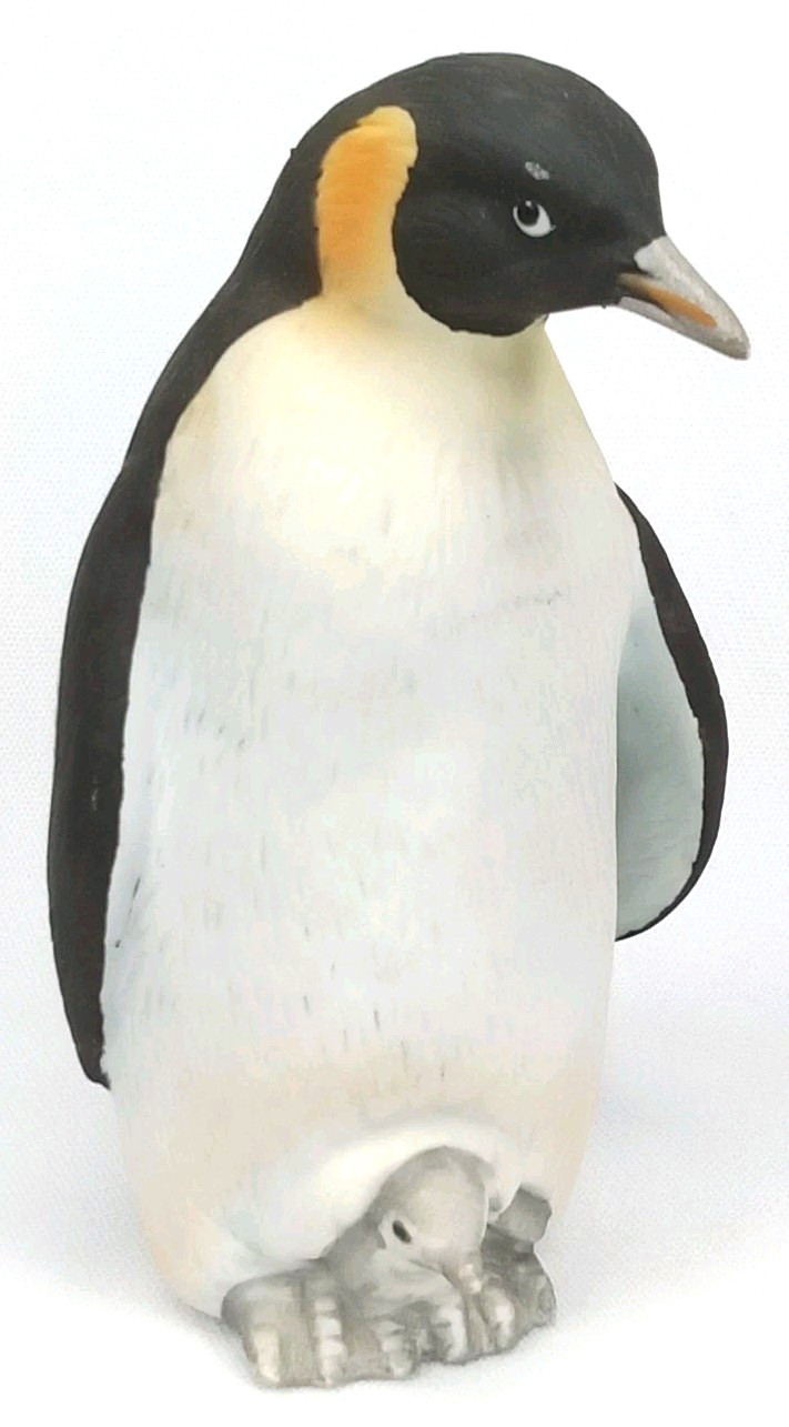 Vintage 1980s Lefton Ceramic Emperor Penguin & Chick Figurine