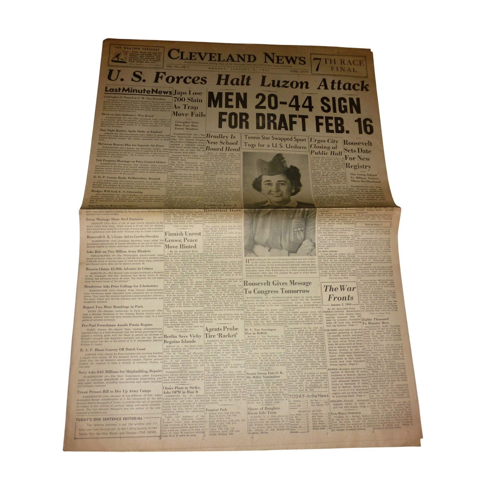Vintage Jan 5 1942 Cleveland News Newspaper WWII Draft Registration 20-44 Luzon