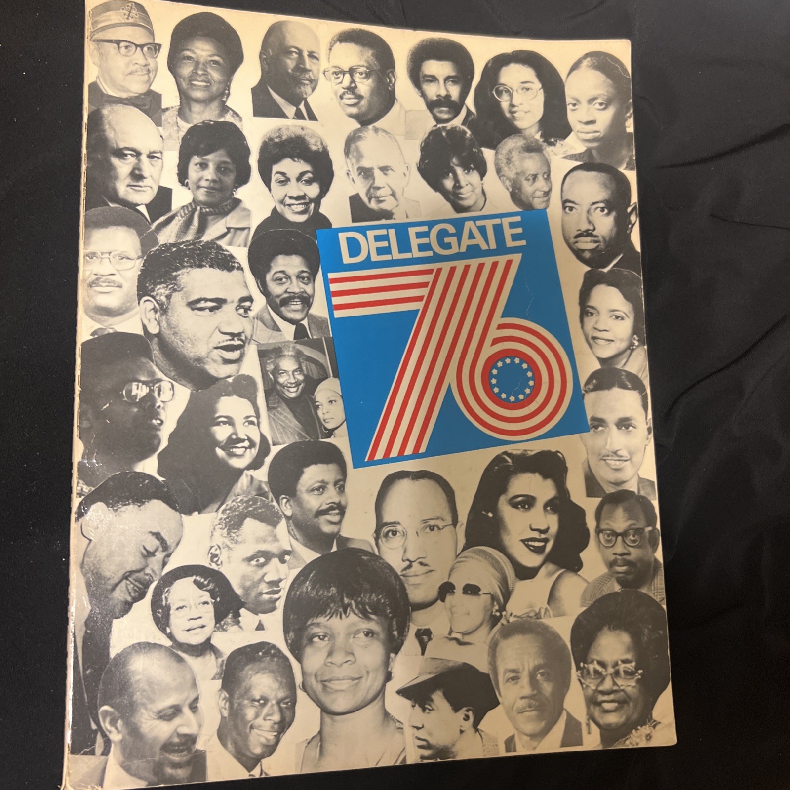 Bi-Centennial Edition Delegate 1976 Democratic Party Guide Book Magazine 