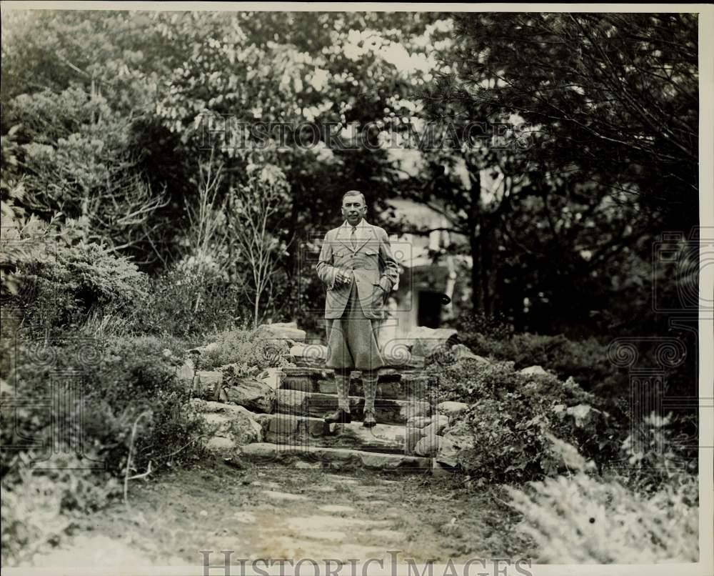 1927 Press Photo American Novelist Booth Tarkington in Kennebunkport, Maine