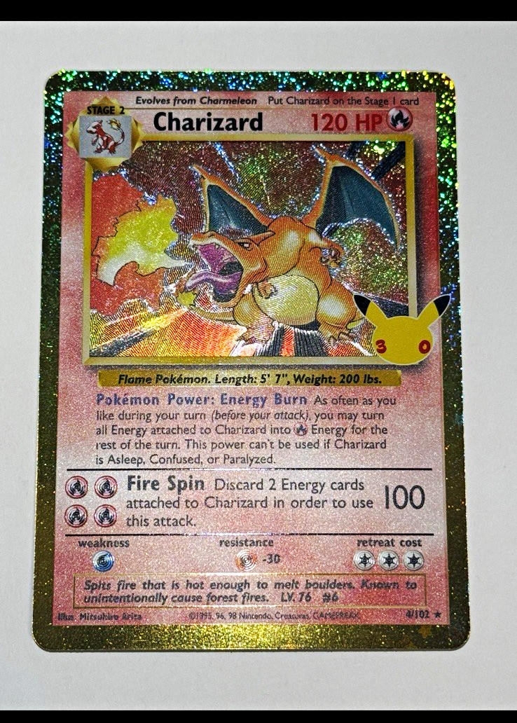 The Pokémon Company Pokémon TCG Base Set Charizard 4/102 Holo Rare 120HP EN 1999