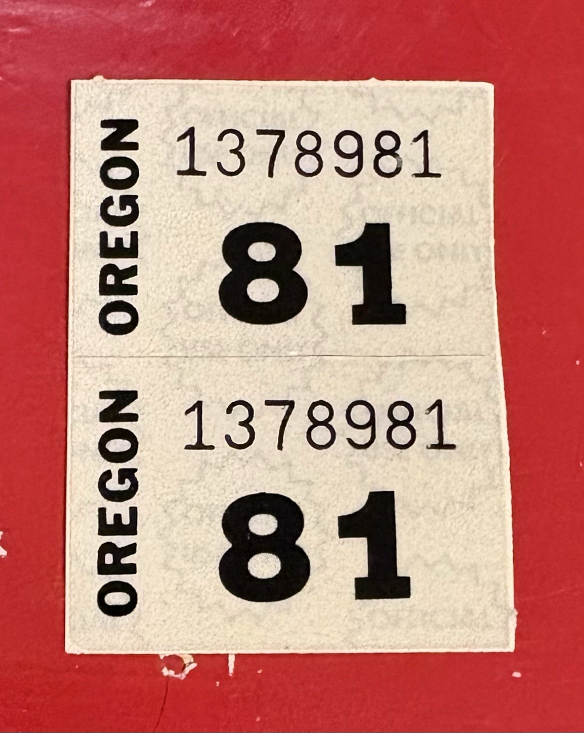 Beautiful Unused New Old Stock Pair Of 1981 Oregon License Plate Tabs. 81 Tag