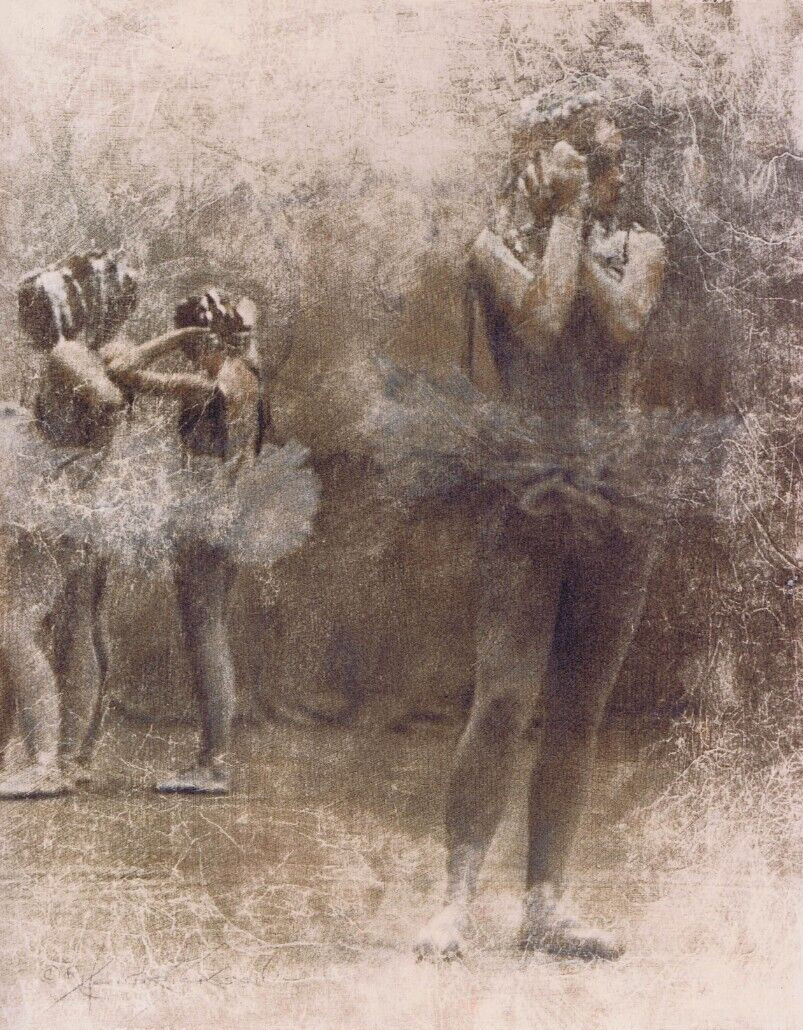 Hendrickson Orig Photo ~ Three BALLERINAS GETTING READY TO DANCE 8x11