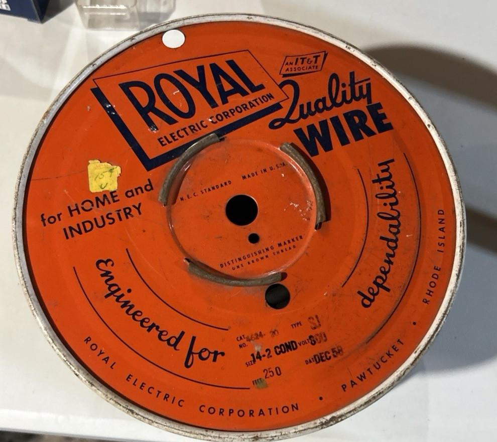 Royal Electric Corporation 1958 vintage wire spool great graphics
