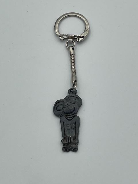 Vintage Style E.T. Extra Terrestrial Pewter Keychain Alien Movie Collectible
