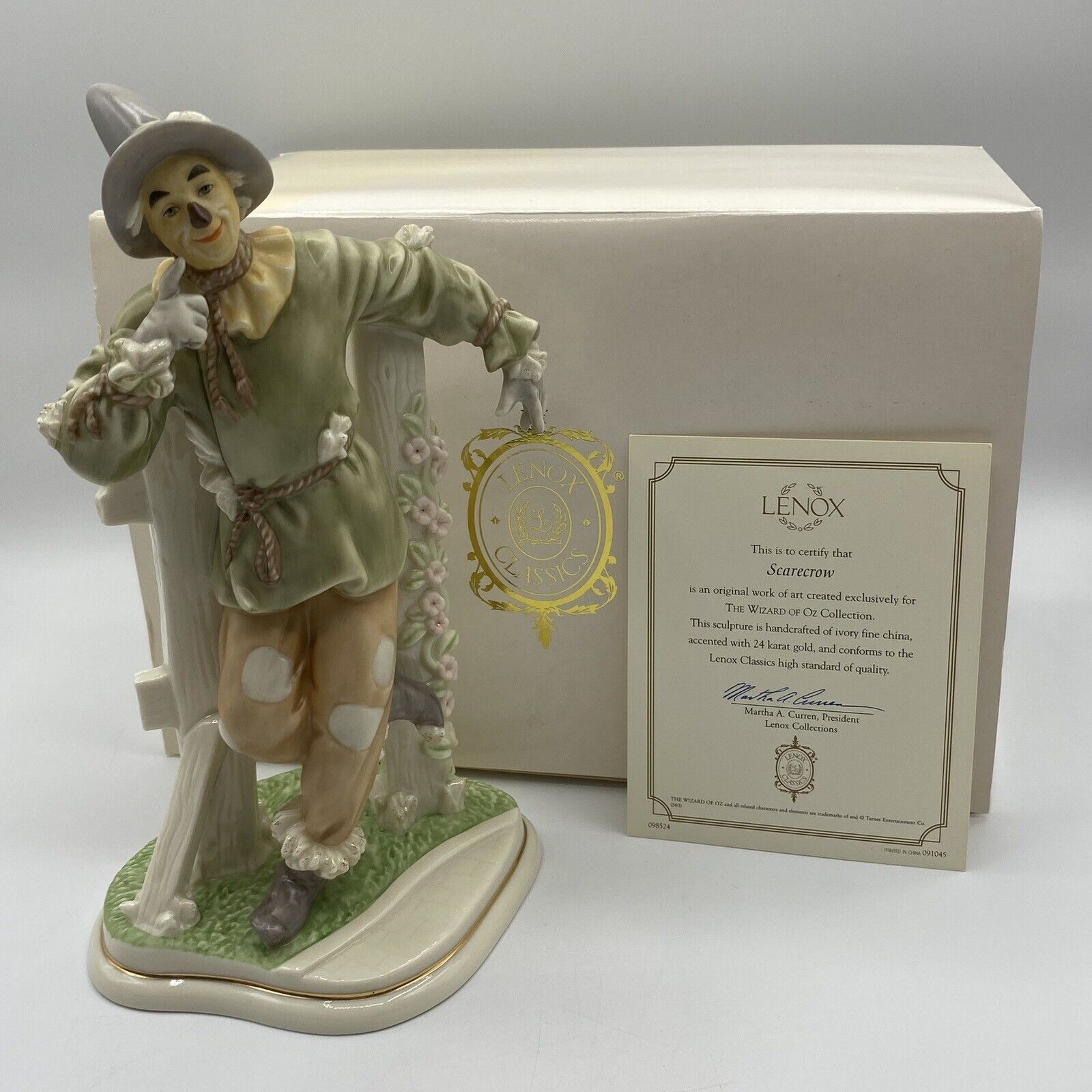 Classic The Wizard of Oz Scarecrow Lenox Figurine Collectable with COA