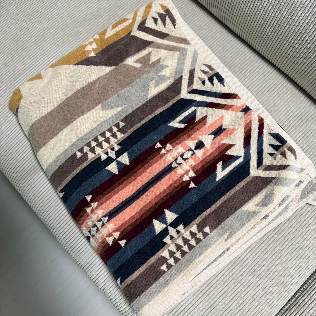 PENDLETON Jacquard Blanket, 101.5cm x 181cm
