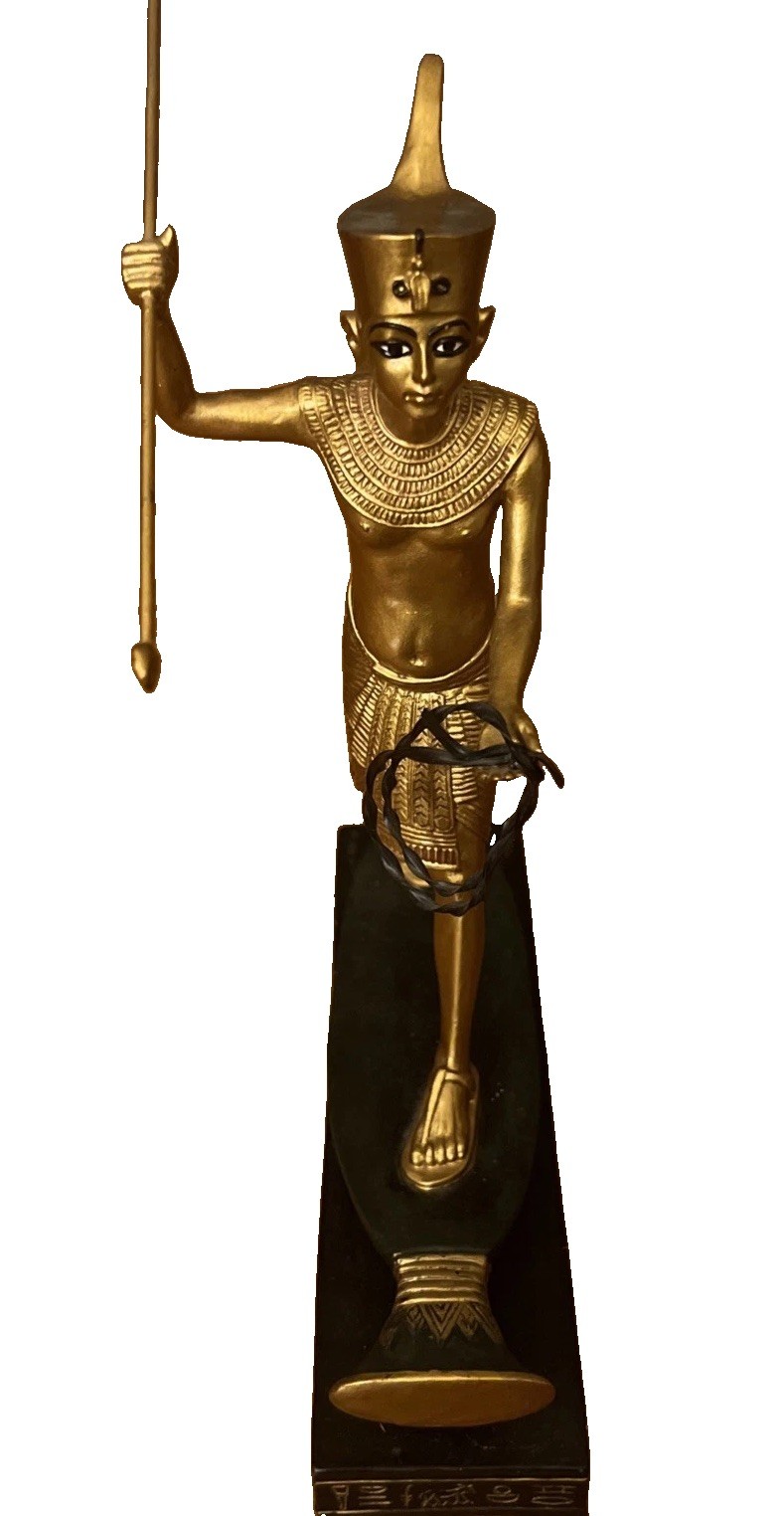 Tutankhamun Statue on Boat - Egyptian Pharaonic Art Sculpture