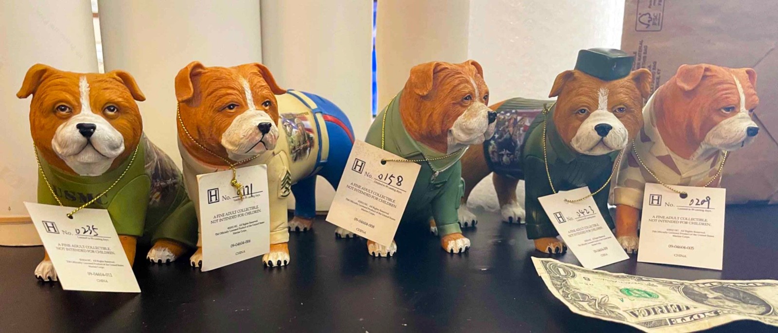 5 MARINES BULLDOGS. Hamilton Collection. Devil Dog Salute to USMC. Ltd Edition