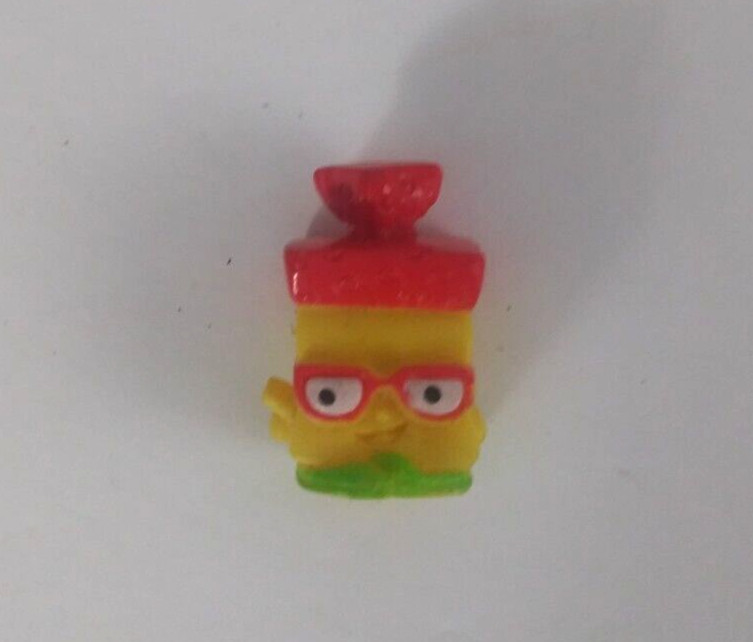Moose Toys Shopkins Series 1 Red Bread Head Ultra Rare Chase