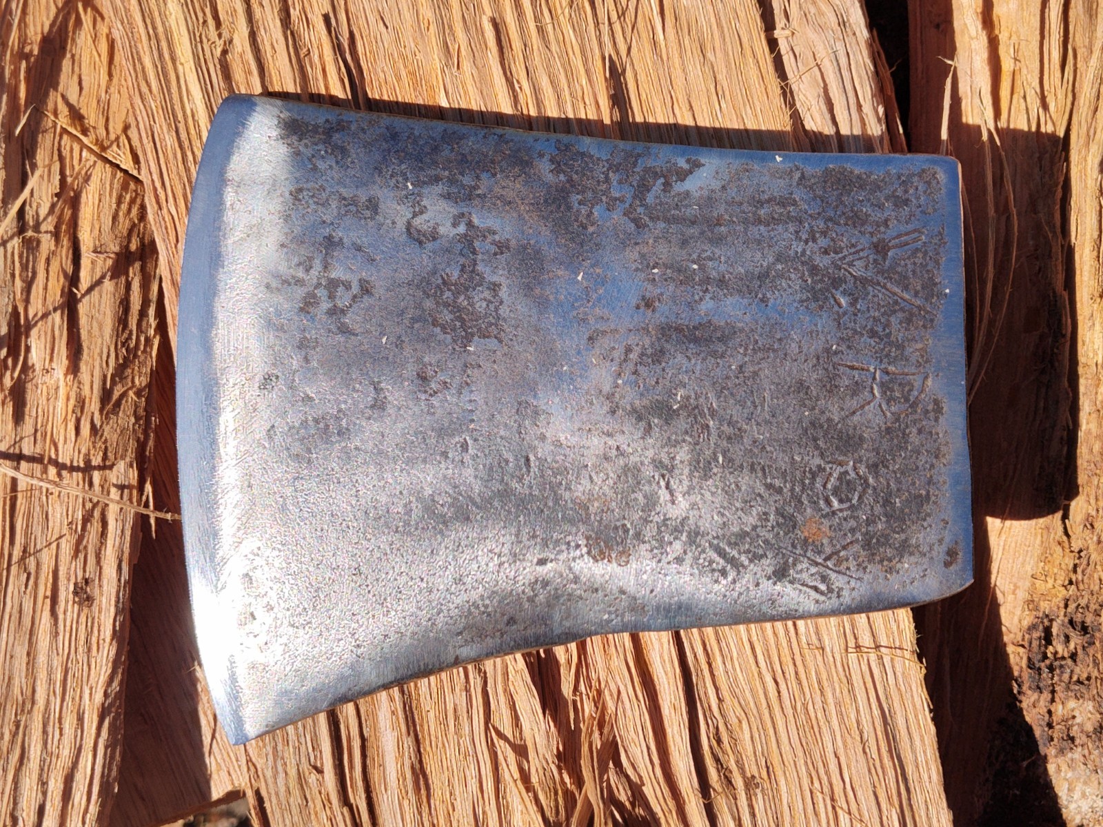 Unstamped 4lb Tasmanian Axe Head  (4,1lb actual)