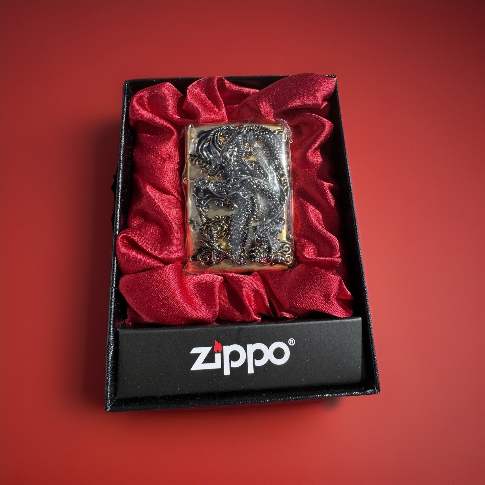 HEAVY ZIPPO Bi-Metal Gold Plated 3D Dragon Lighter New In Luxury Gift Box