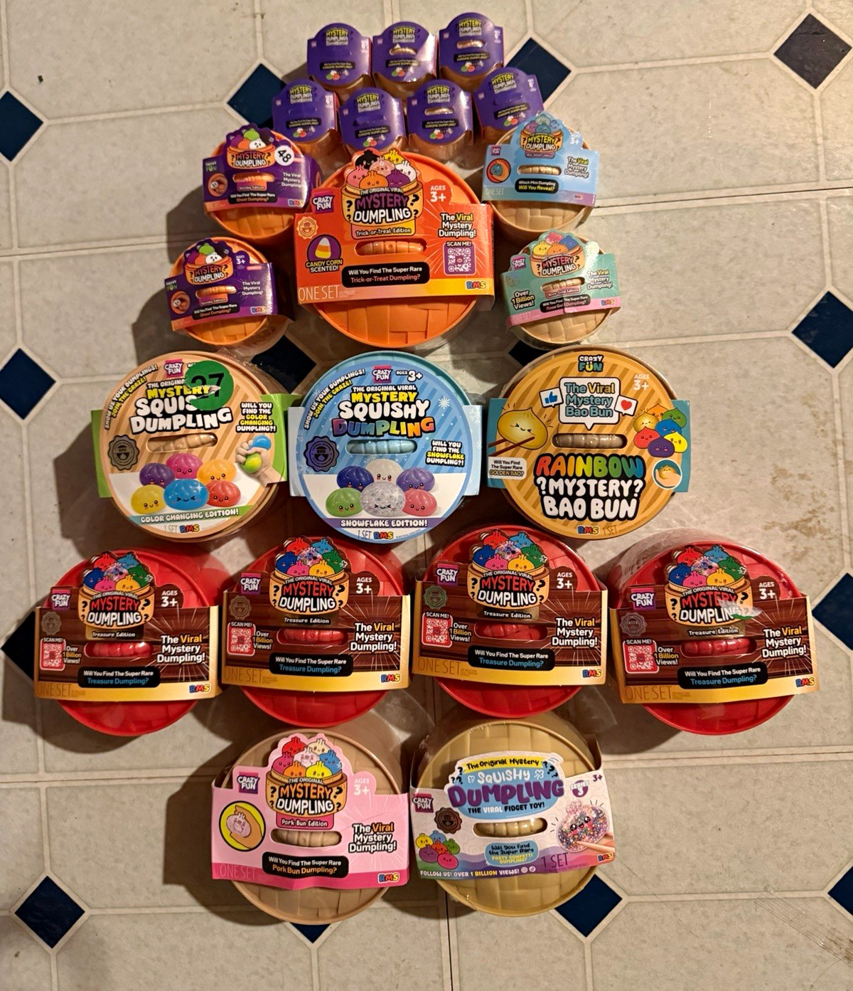 Crazy Fun Mystery Dumpling Bundle of 21 Crazy Fun Mystery Dumpling Bundle of 21