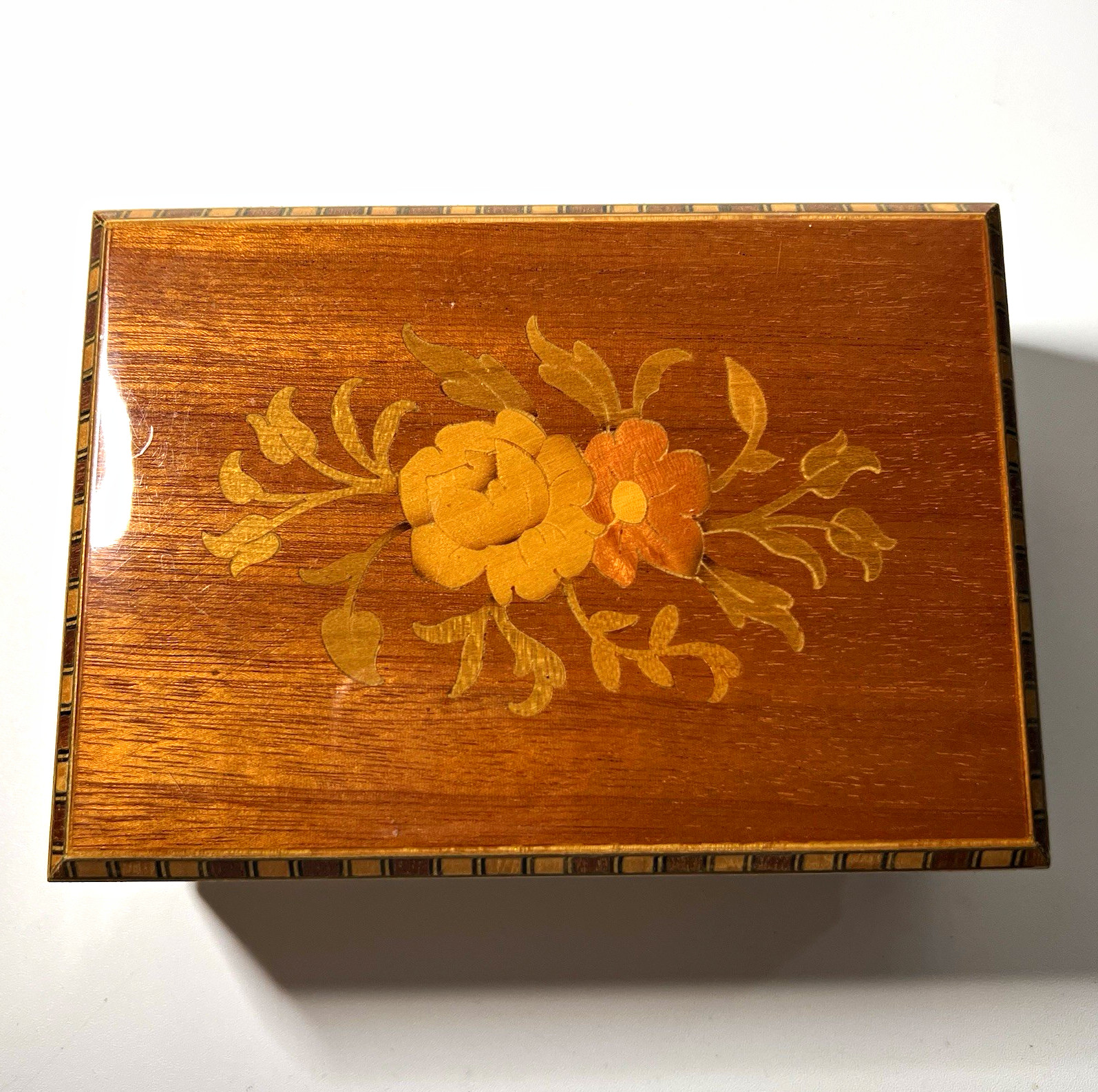 Vintage Italian Inlaid Wood Music Box Jewelry Case Santa Lucia Sankyo Works