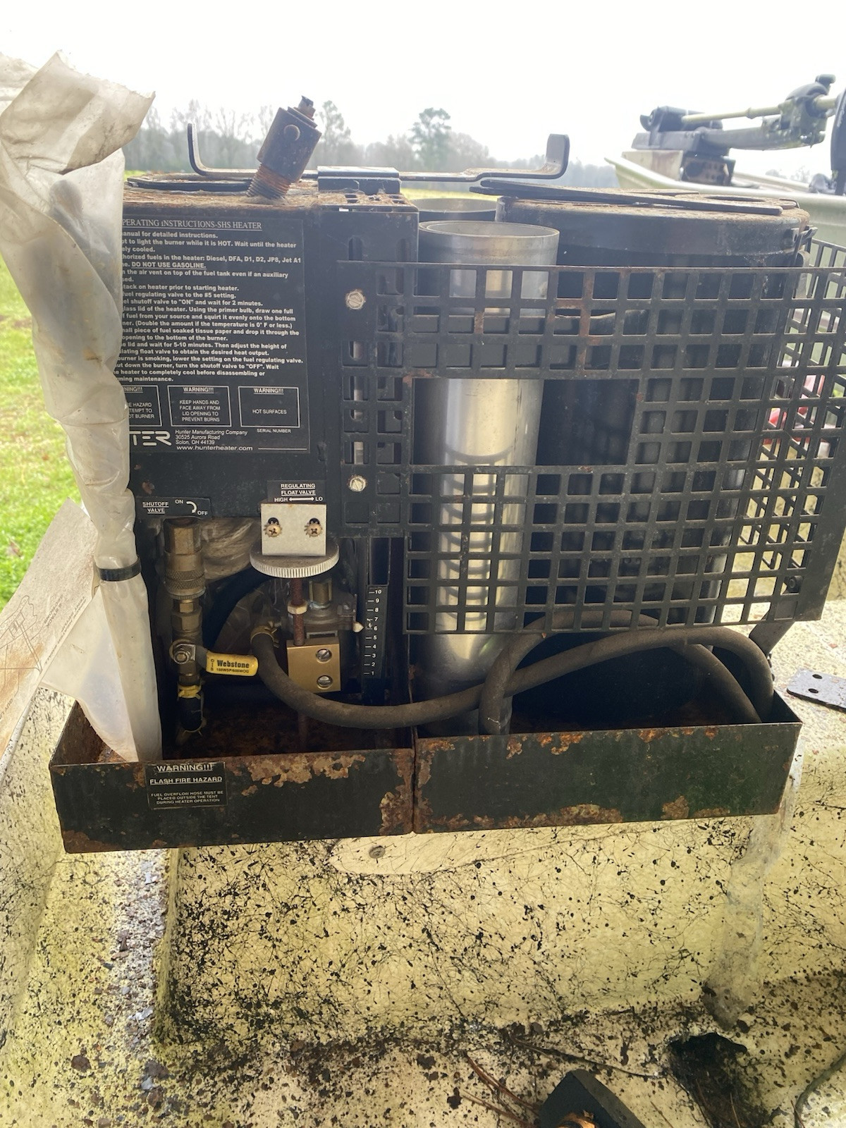 Hunter Military Space Heater Small Off Grid Portable Multi-Fuel 2001