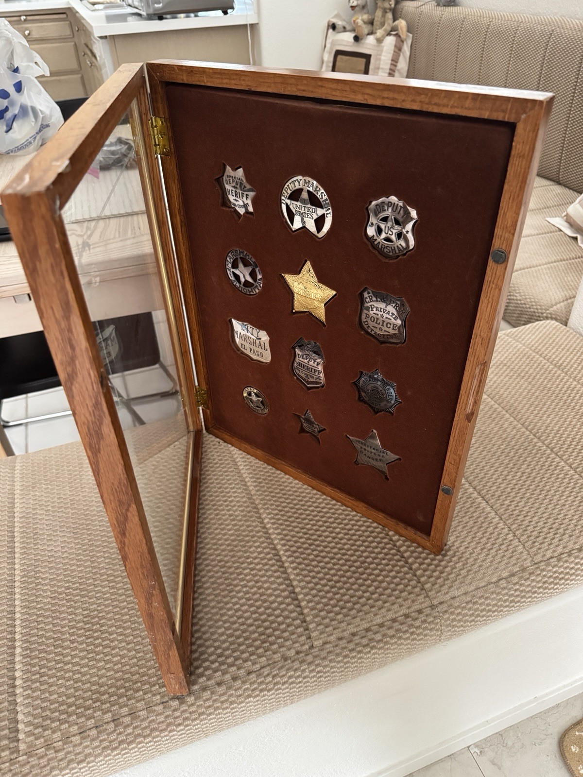 Franklin Mint Great Western Lawmen 12 Sterling Silver Badges Display Case