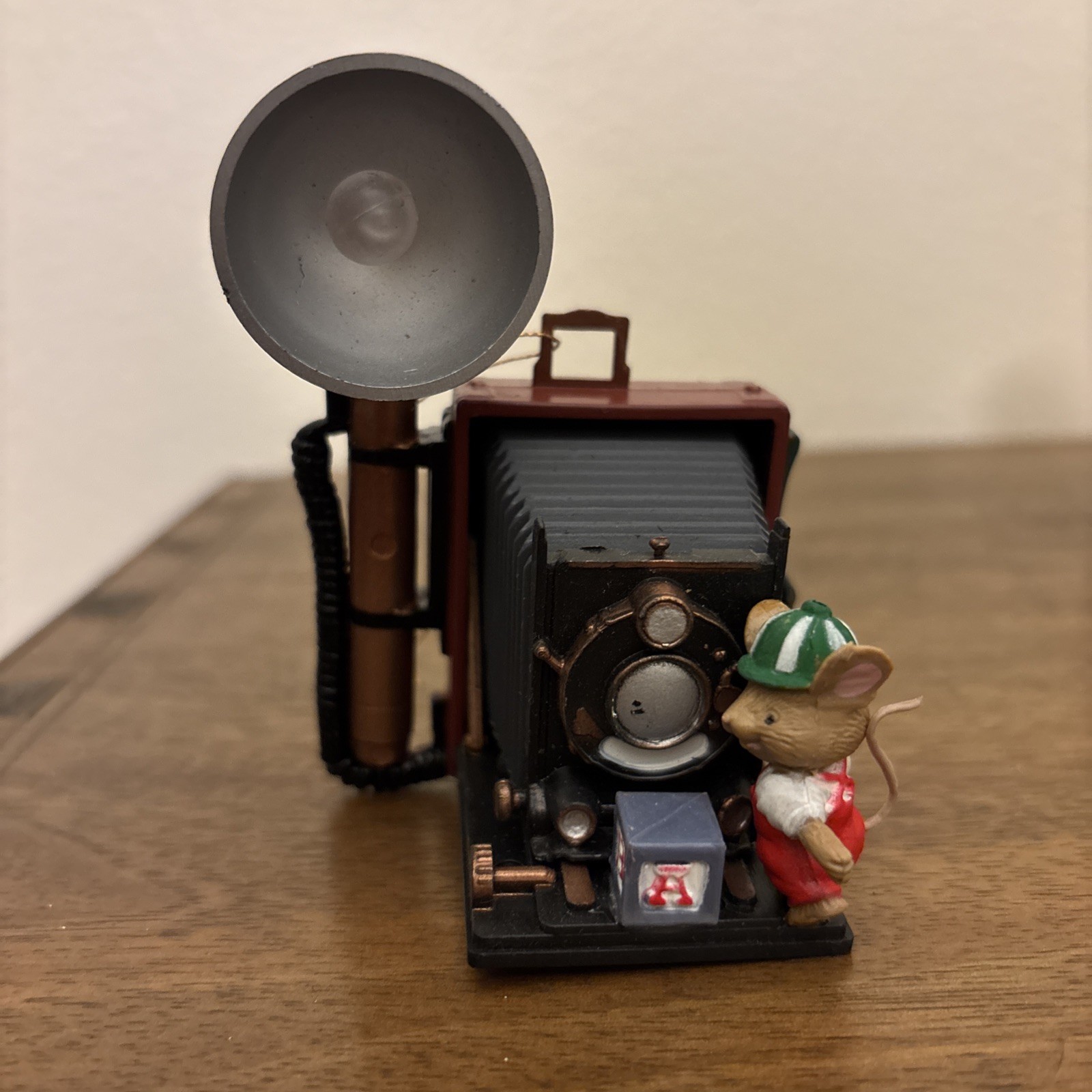 Vintage Enesco Like Mouse Ornament You Oughta Be In Pictures Camera Christmas Vintage Enesco Like Mouse Ornament You Oughta Be In Pictures Camera Christmas