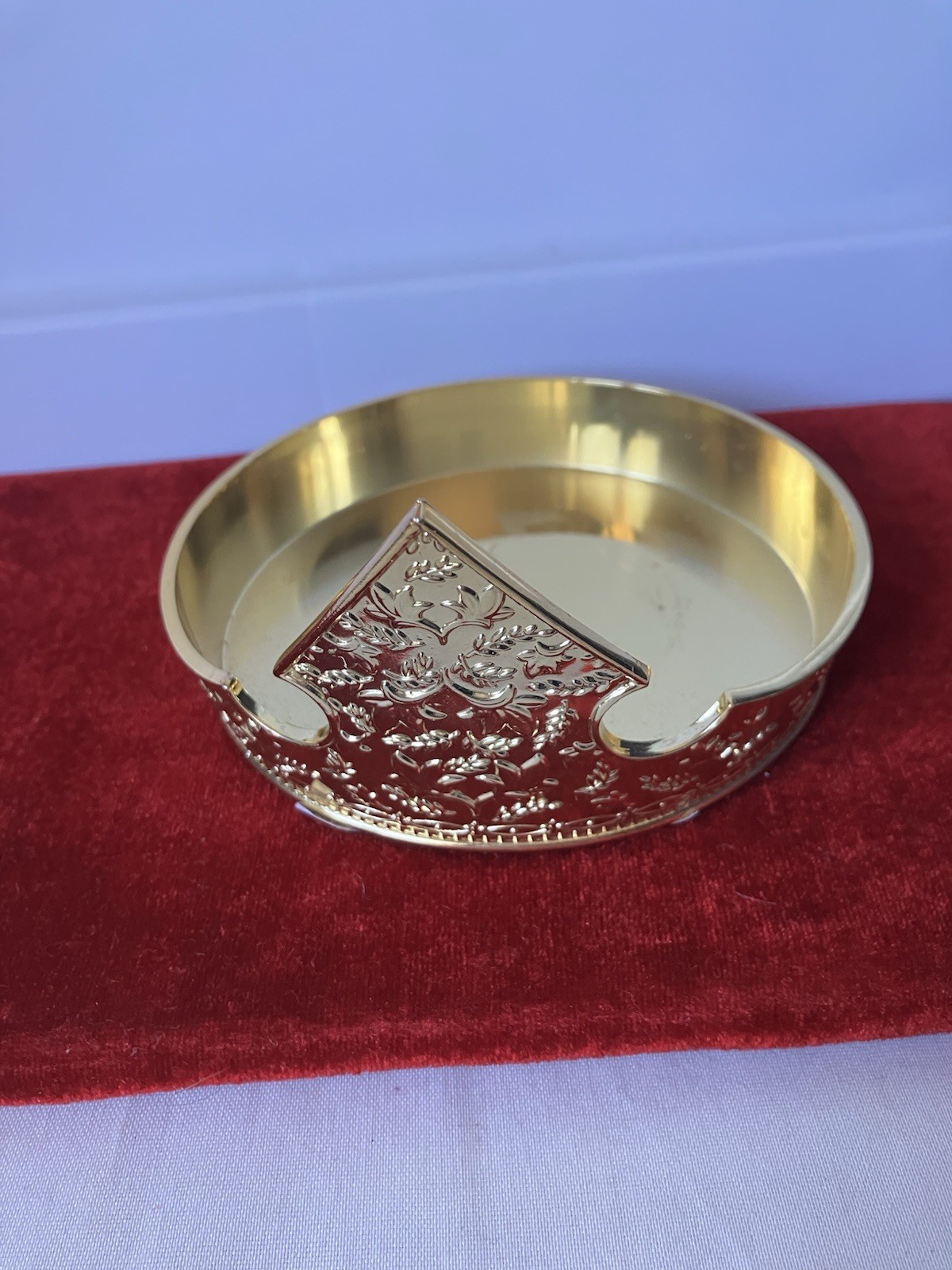 Disney Parks Gold Aurora Sleeping Beauty Crown Jewelry Tray Ashley Taylor AS IS
