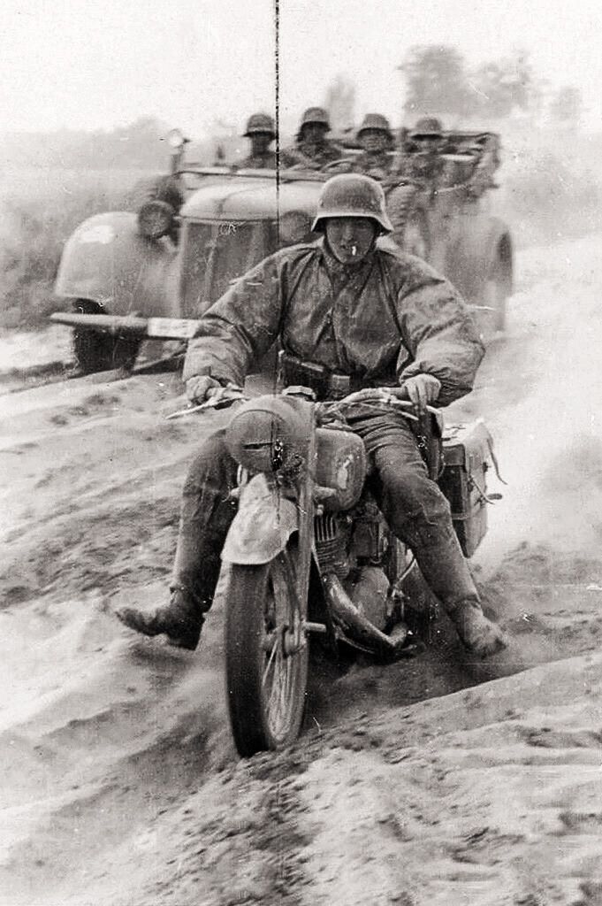 WW2 WWII Photo German Motorcycle Soldier Eastern Front  World War Two  4241