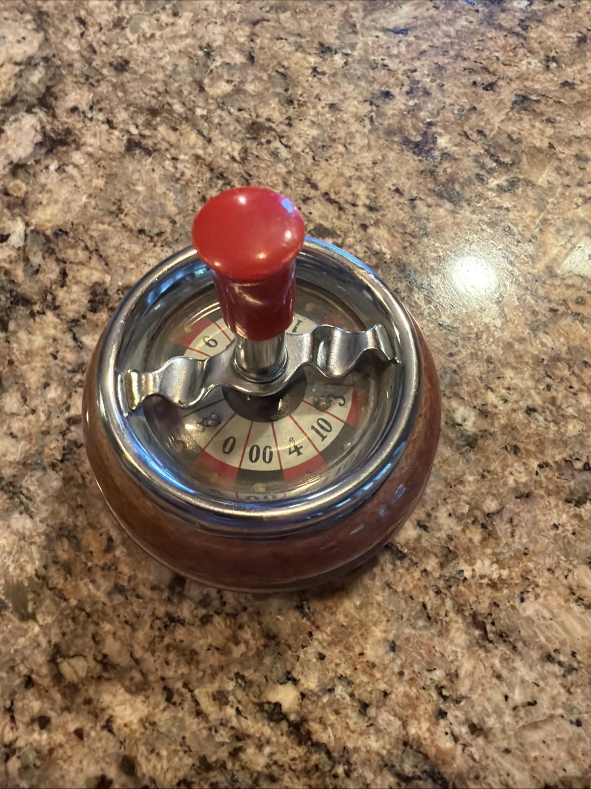 Vintage Mid-Century Roulette Wheel Spinning Ashtray Push Down Made In Hong Kong