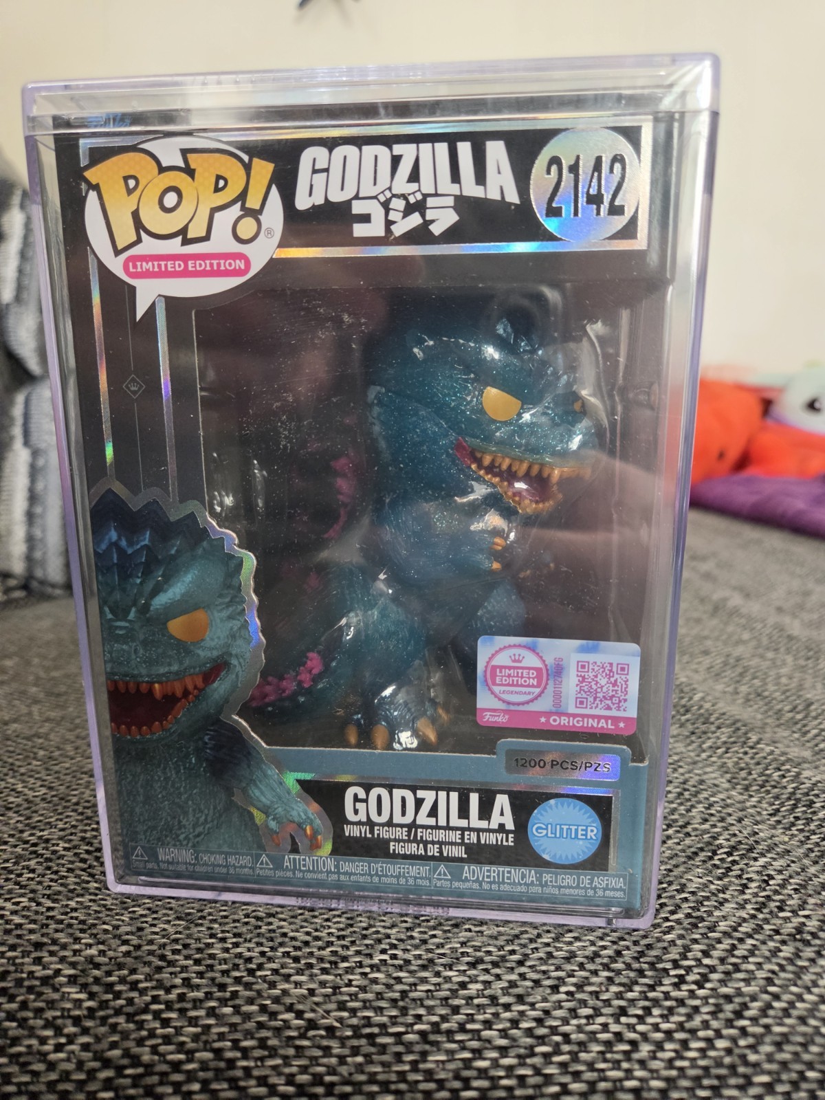 IN HAND LE 1200 PCS Funko Exclusive Glitter Godzilla Pop # 2142 With Hard Stack