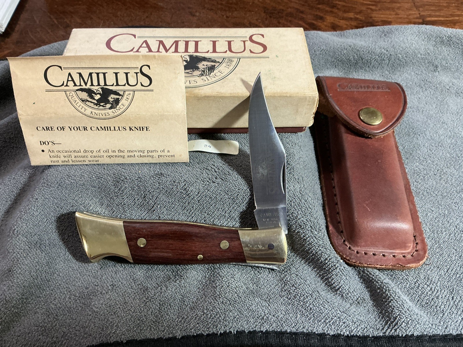 VINTAGE CAMILLUS NEW YORK USA #4 LOCKBACK POCKET KNIFE W/SHEATH BOX