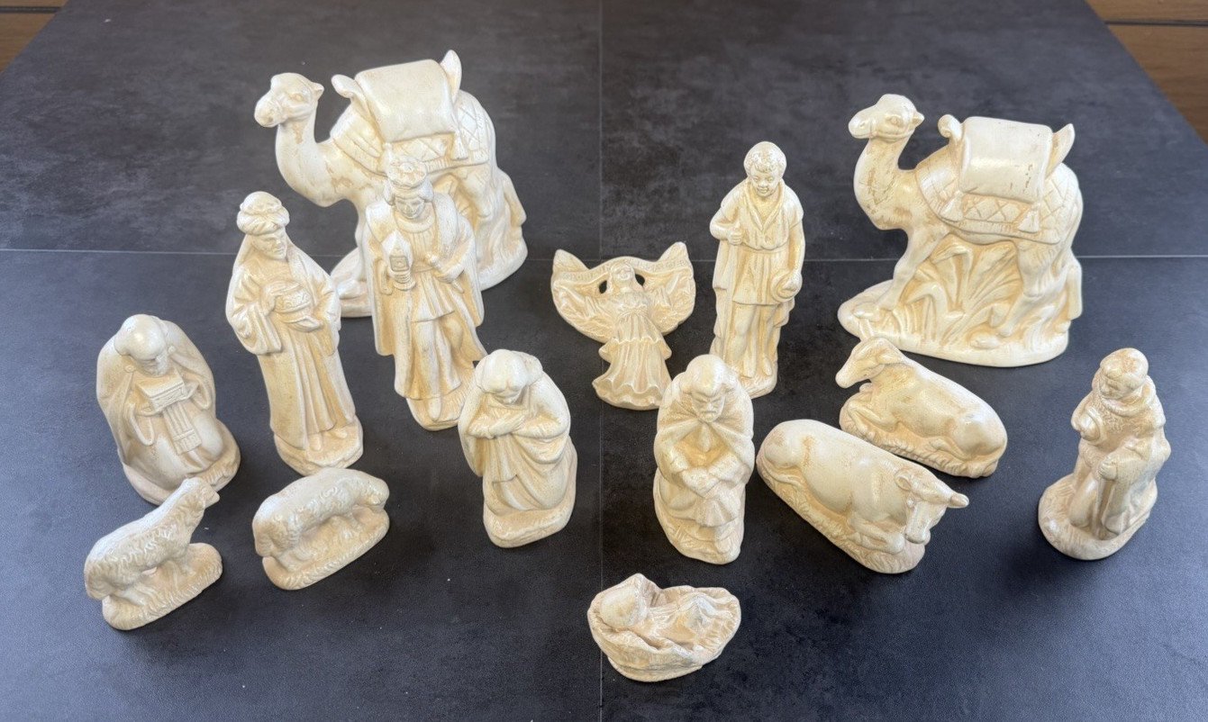 VTG 1970\'s Holland Mold Ceramic Nativity Set of 15 pieces-Ivory Antiqued FInish