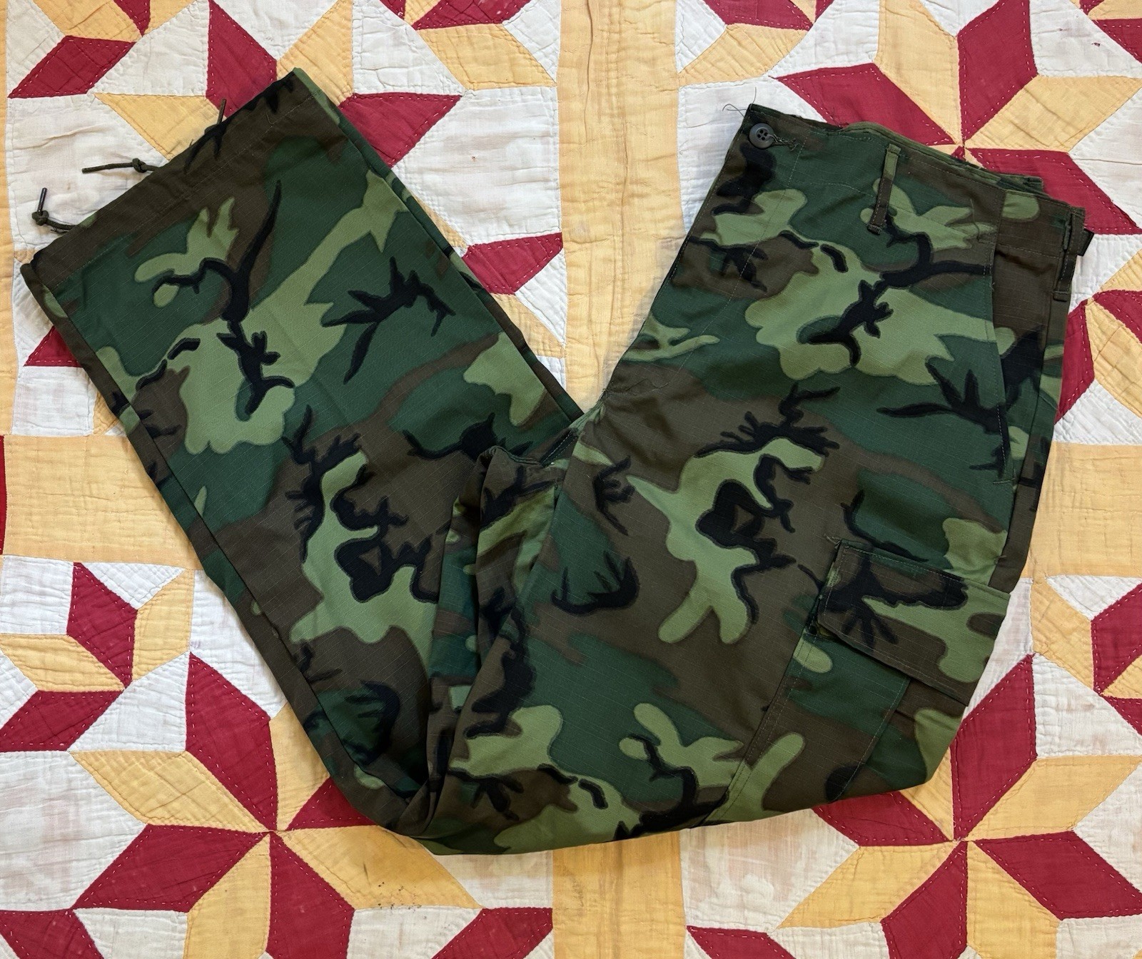 Vintage 60s US Army Jungle Pants ERDL Camo Large Regular Deadstock Vietnam