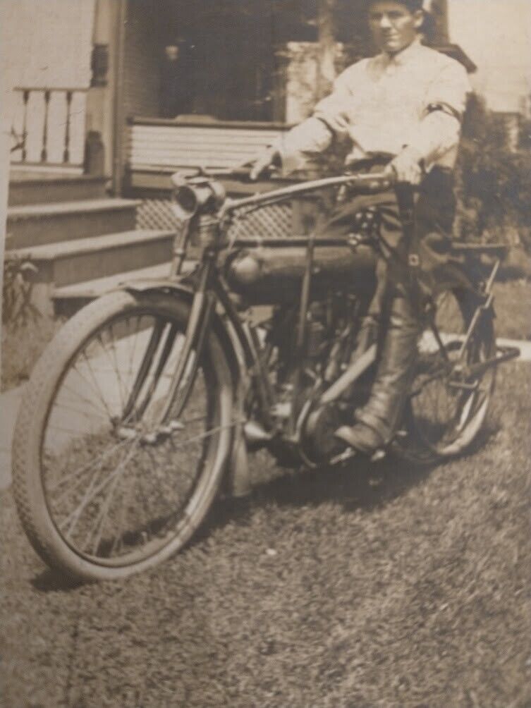 1912 SERPIA YALE MOTORCYCLE POST OFFICE WORKER