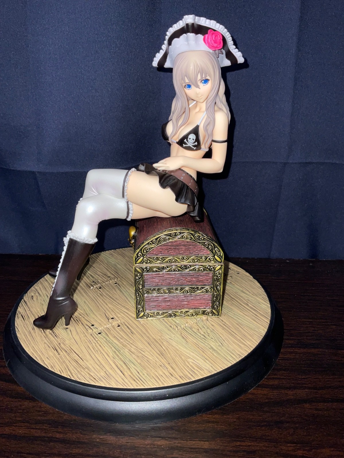 1/7 Figure - or - 1/8 Figure- Alphamax Shining Ark Velvet -Pirate Girl -Swimsuit