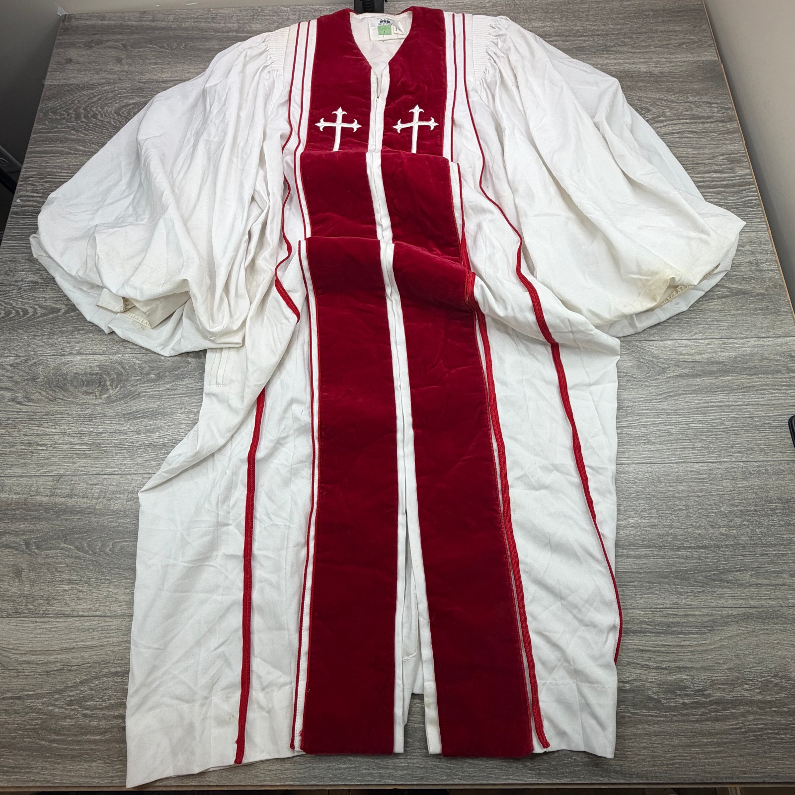 Vintage Murphy Robes Clergy Pulpit Robe Mens 38 White Red Velvet Cross USA Made