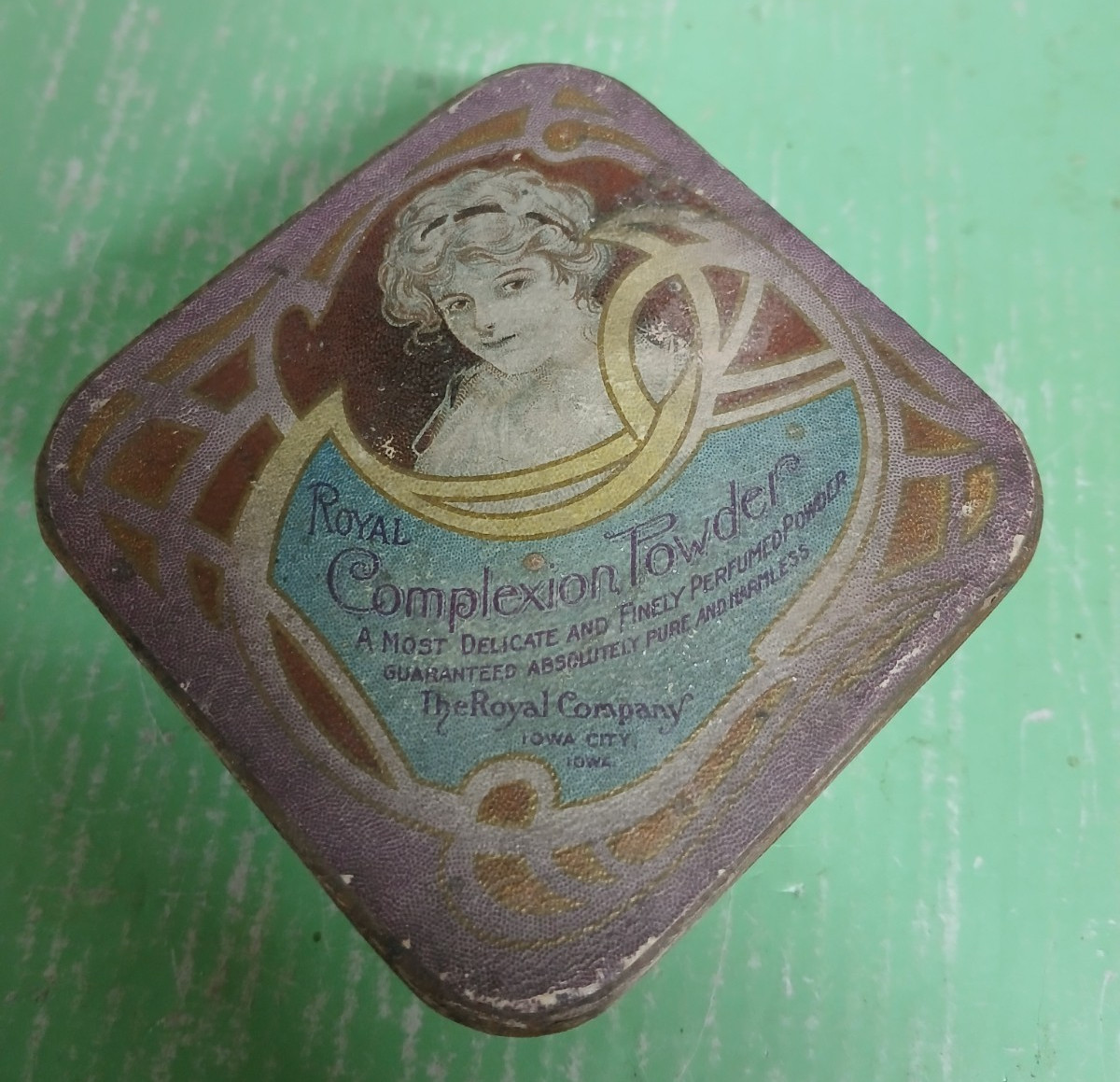 Vintage Antique Royal Complexion Powder The Royal Company Iowa City Hard Find