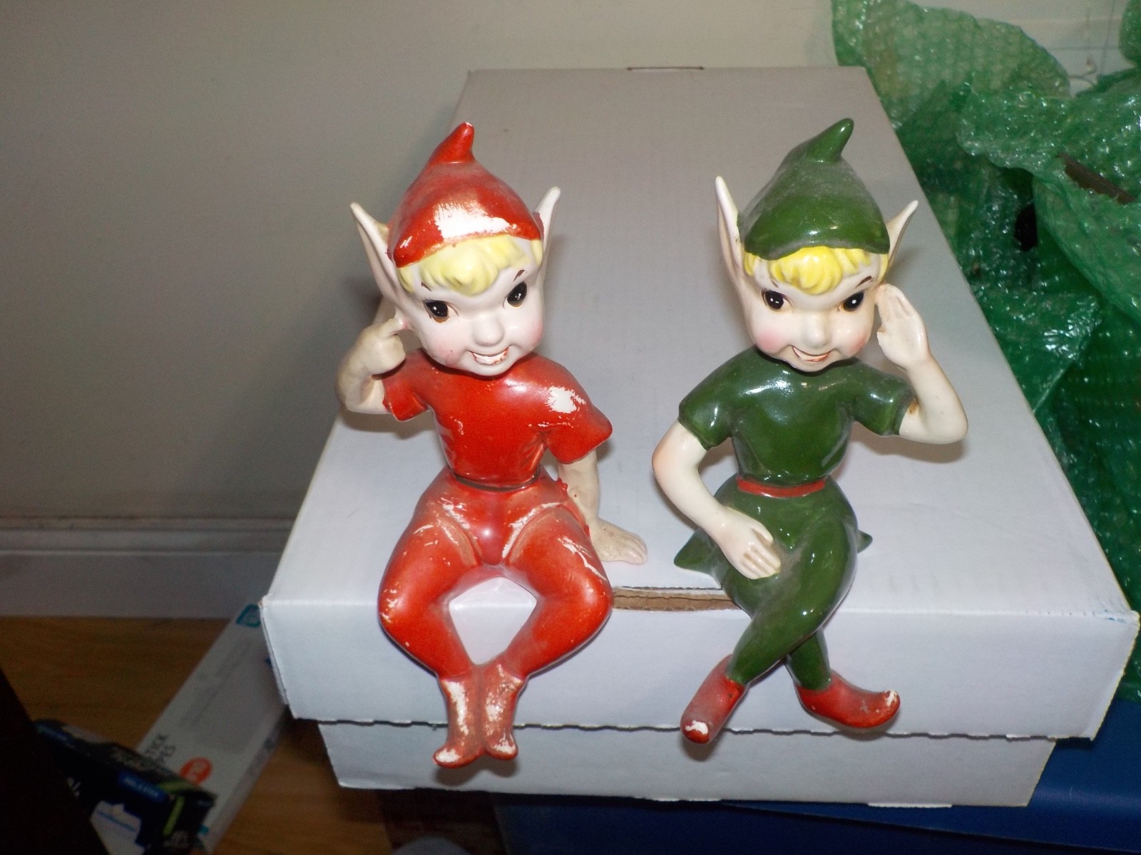 2 Vintage 1950\'s Kreiss Ceramic Large Red & Green Christmas Elves Ledge Sitters