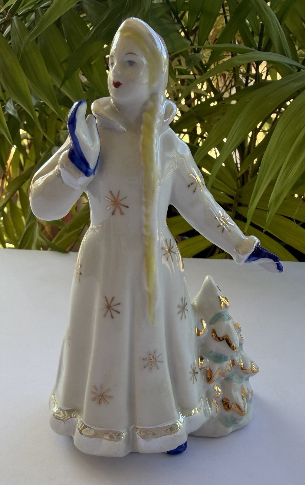 Vintage Rare Snow Maiden DULEVO Porcelain USSR