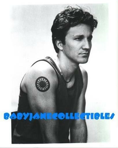 BRECKIN MEYER photo #2 YOUNG TATTOOED BEEFCAKE portrait (bw-N)