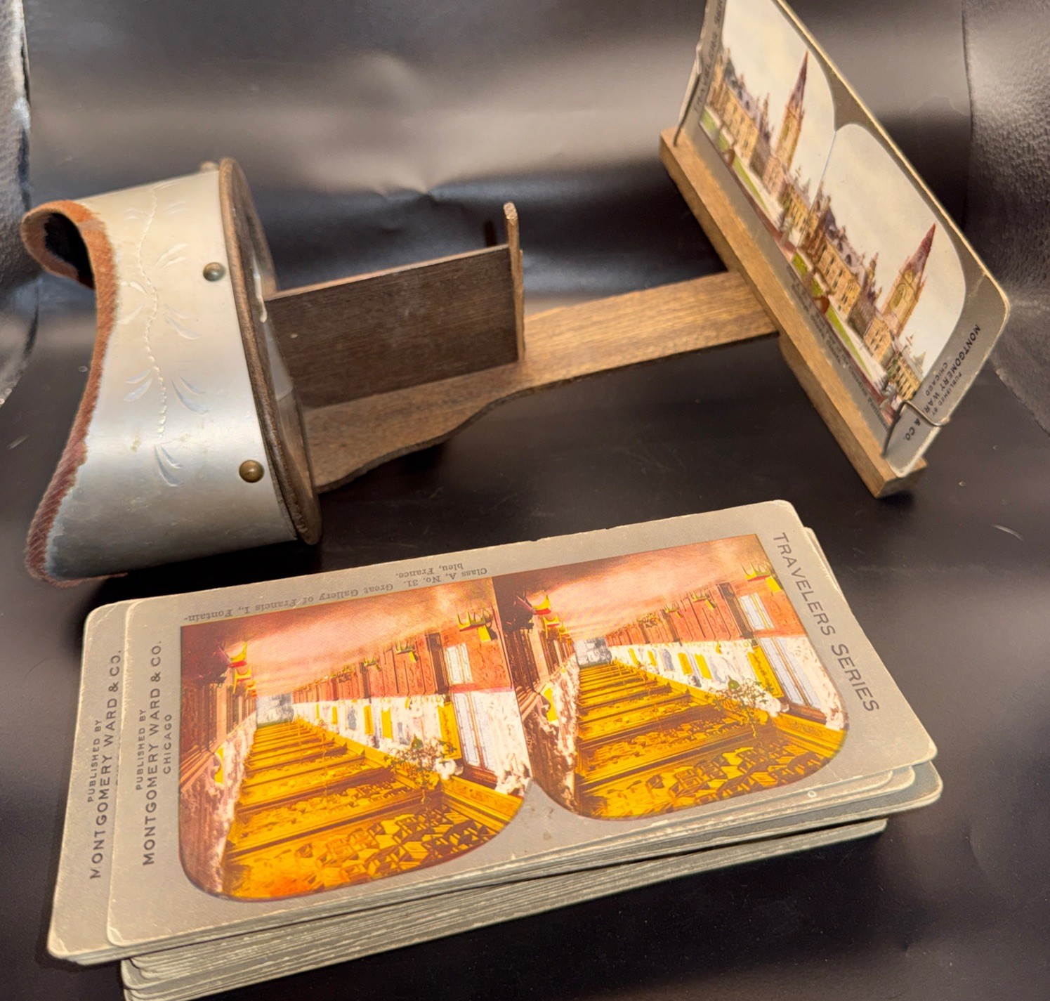 Antique Stereoscope Keystone Viewer Stereoview w/ Lot of Misc Viewer Cards 