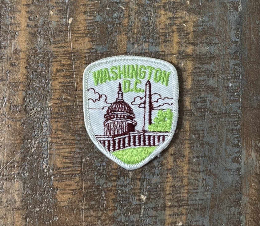 Vintage Washington DC Monument Capitol State Travel Souvenir Patch NOS 1970s