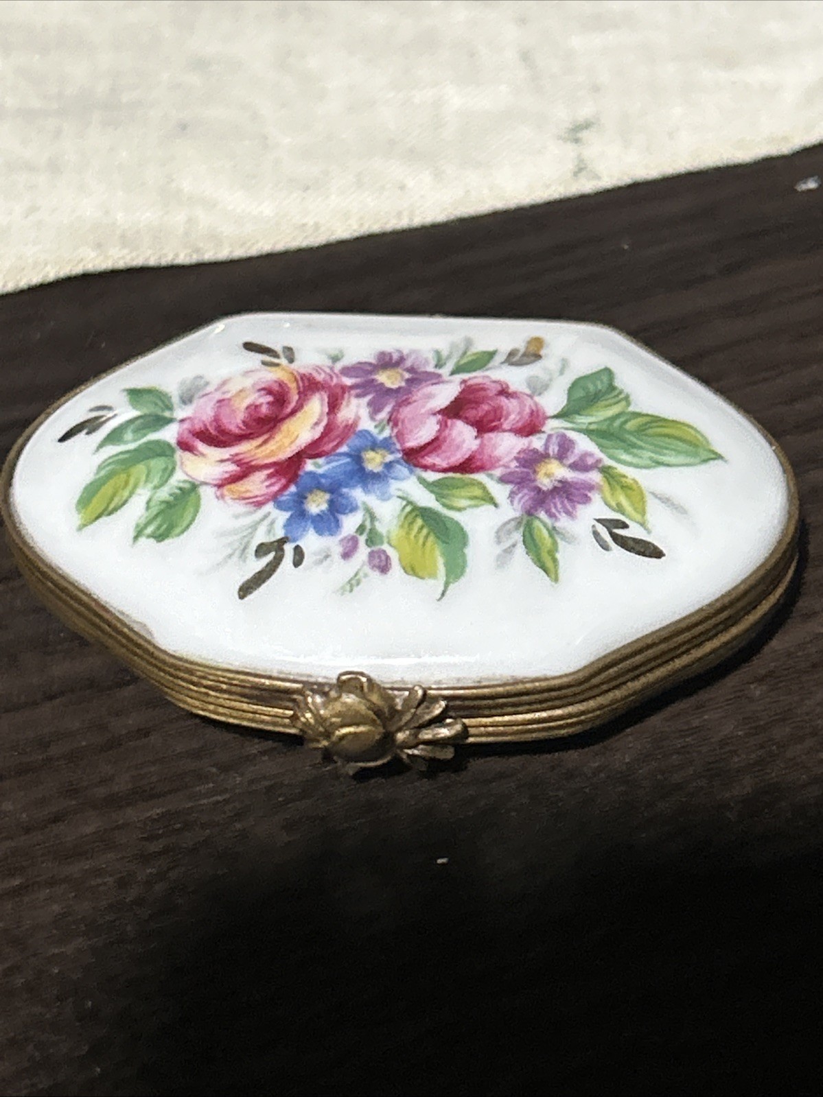 vintage Limoges France Hand Painted Trinket Box Peint Main Pierre Rose Clasp