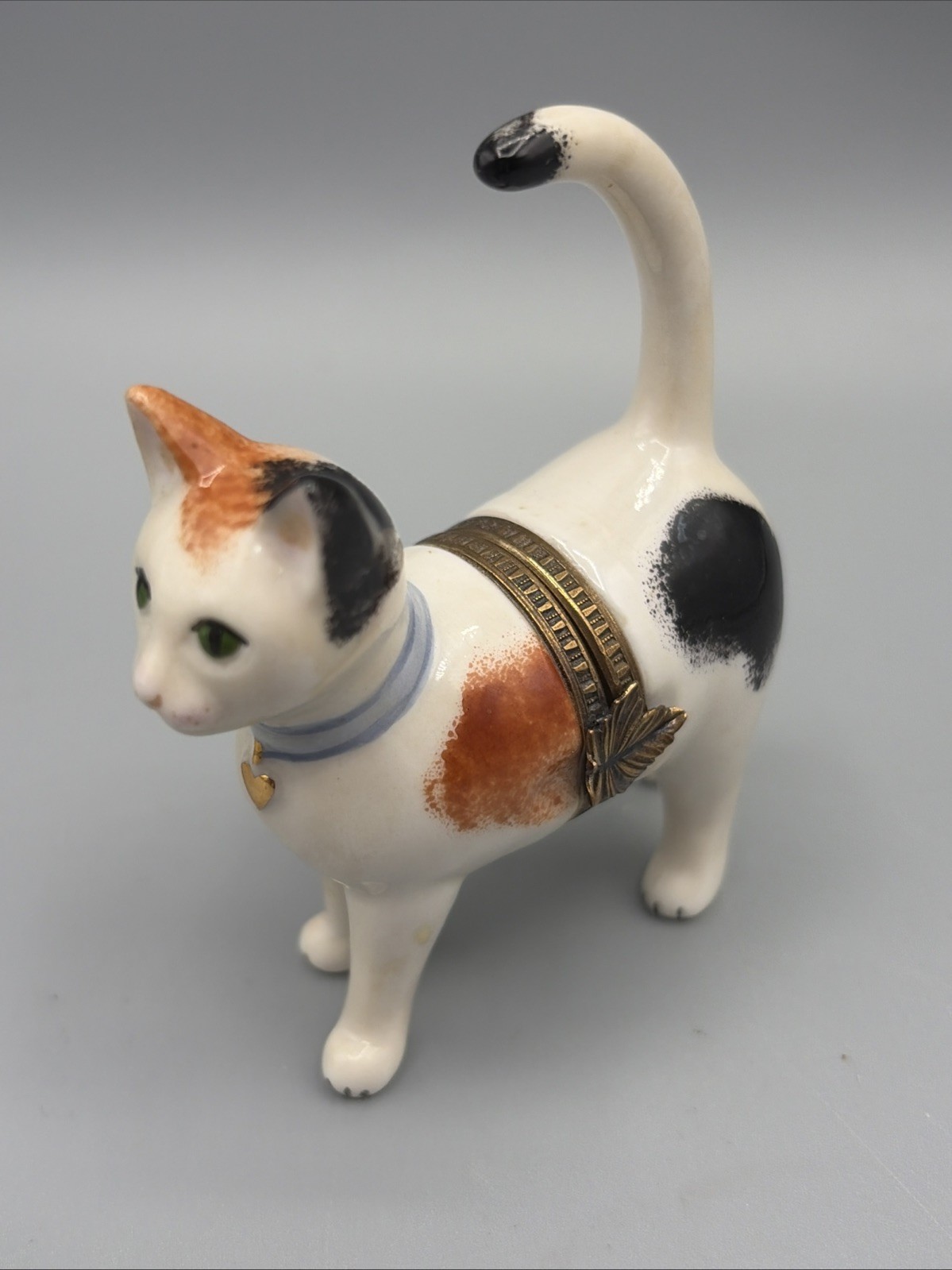 Vintage Porcelain Hinged Trinket Box White Calico Kitty Studio USA